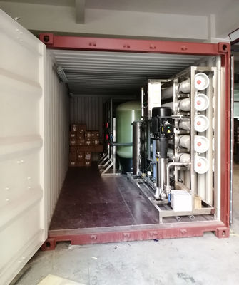 50000GPD อุตสาหกรรมการเกษตรระบบ Reverse Osmosis RO ของโรงบำบัดน้ำบาดาลใต้ดินในคอนเทนเนอร์เคลื่อนที่